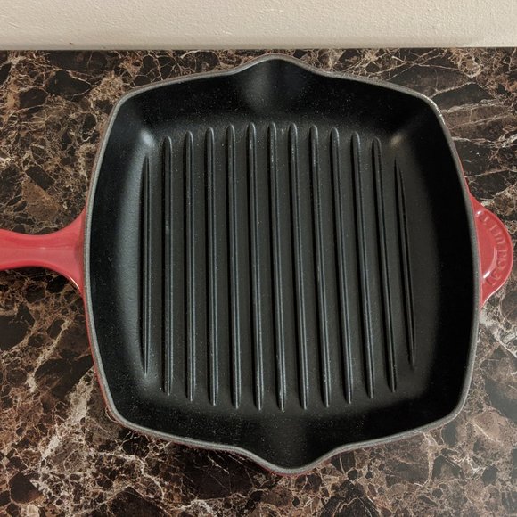 le creuset signature square skillet grill